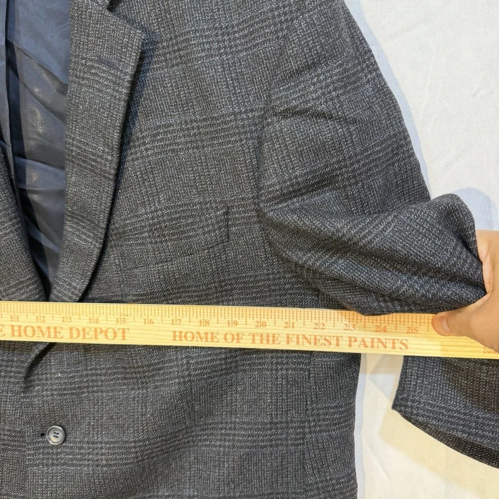 Joseph & Feiss 2 Button 100% Lambswool Blazer Sport Coat 46‎ Plaid Gray